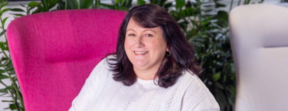 Debbie_McQuade_profile_ex