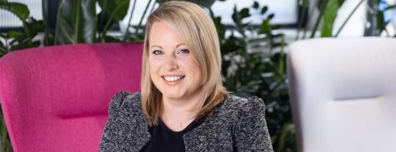 Lucy_Wood_profile_ex