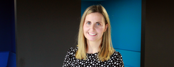 Martina Razaq Header